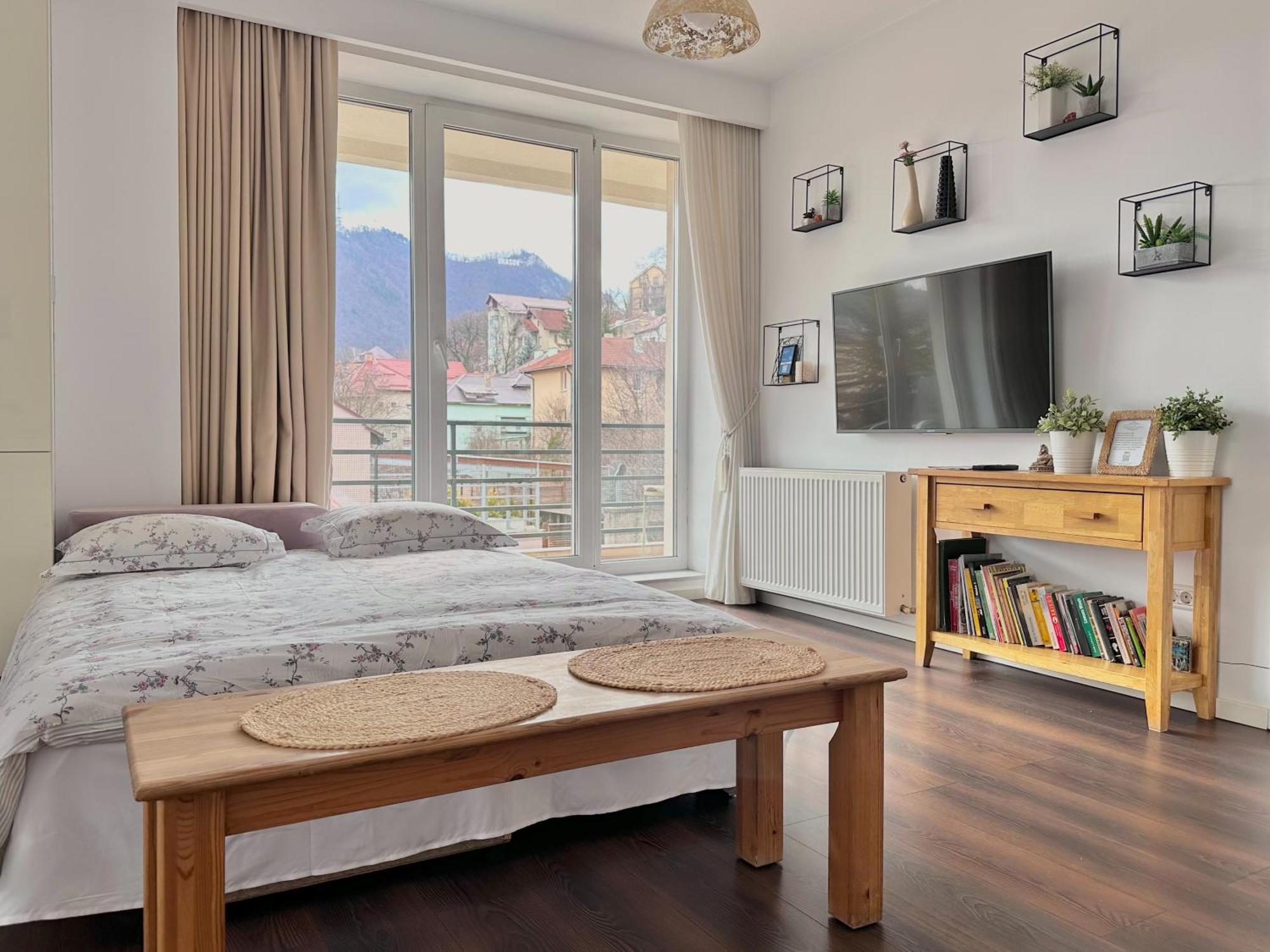 Central Premium Apartment Brasov Exterior photo