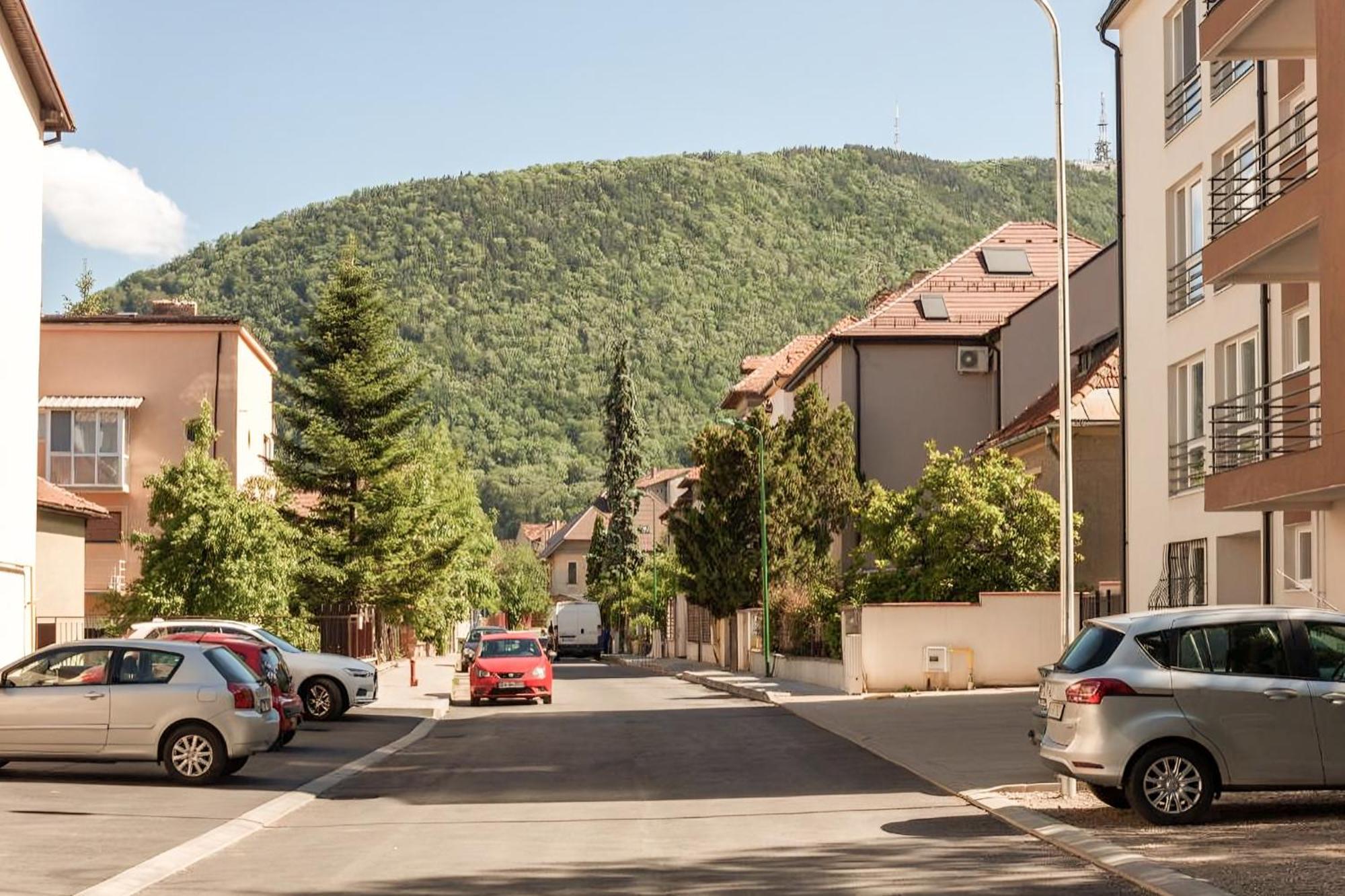 Central Premium Apartment Brasov Exterior photo